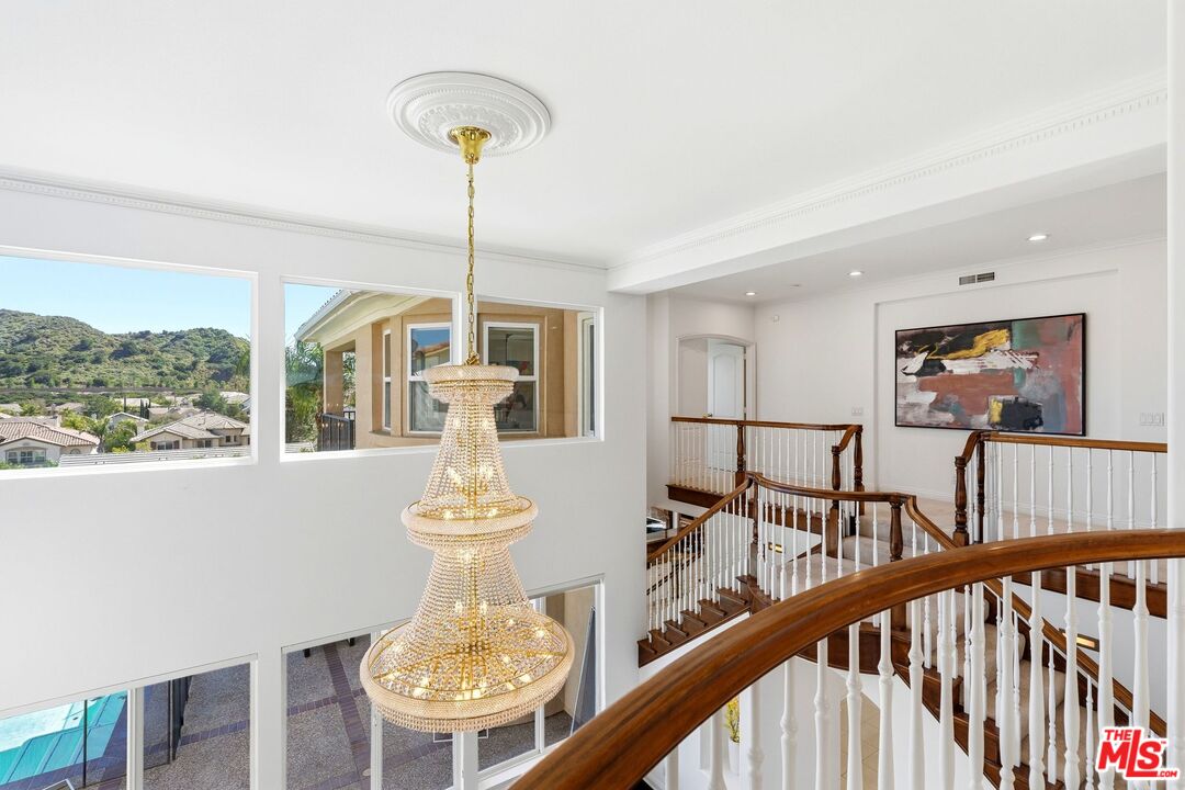 20274 Vía Medici Porter Ranch, CA 91326 - Photo 21 of 56