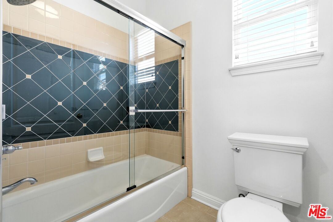20274 Vía Medici Porter Ranch, CA 91326 - Photo 39 of 56