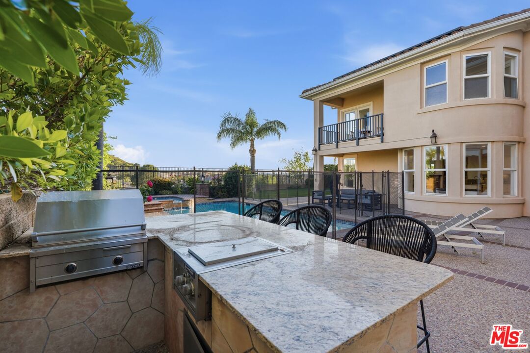 20274 Vía Medici Porter Ranch, CA 91326 - Photo 45 of 56