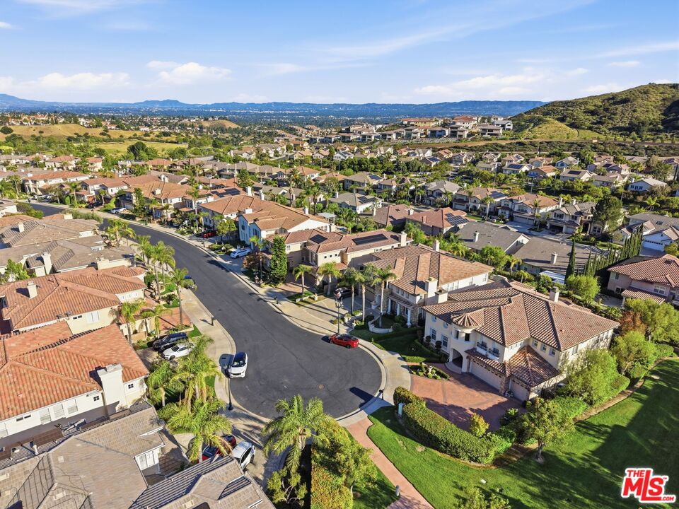 20274 Vía Medici Porter Ranch, CA 91326 - Photo 49 of 56