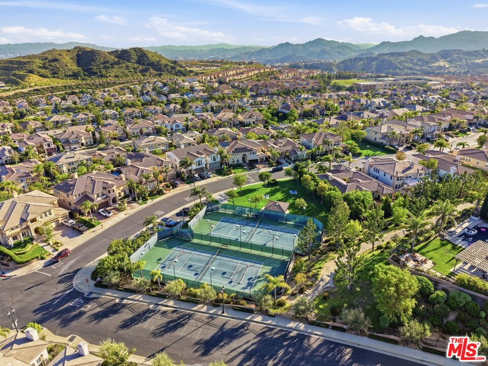 20274 Vía Medici Porter Ranch, CA 91326 - Photo 50 of 56