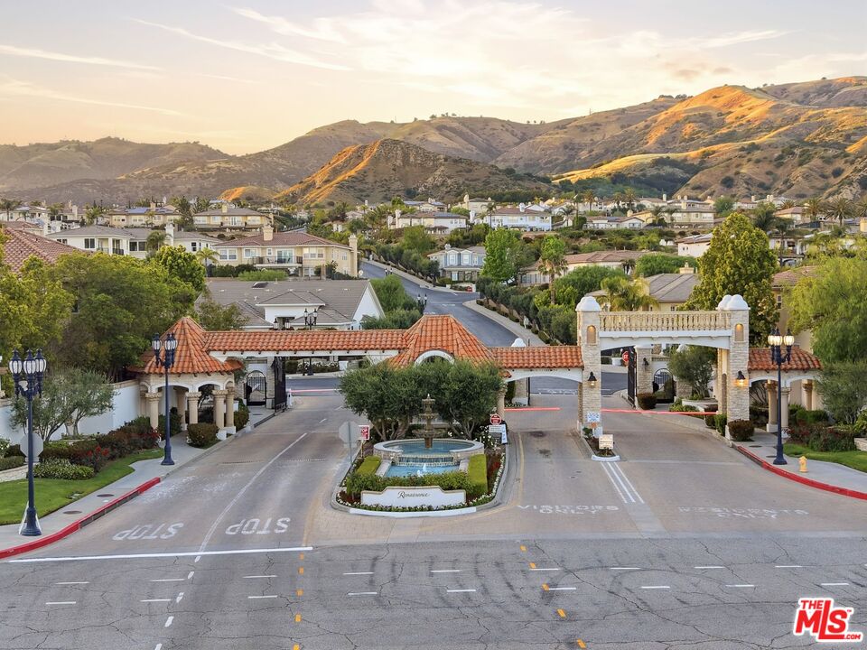 20274 Vía Medici Porter Ranch, CA 91326 - Photo 52 of 56