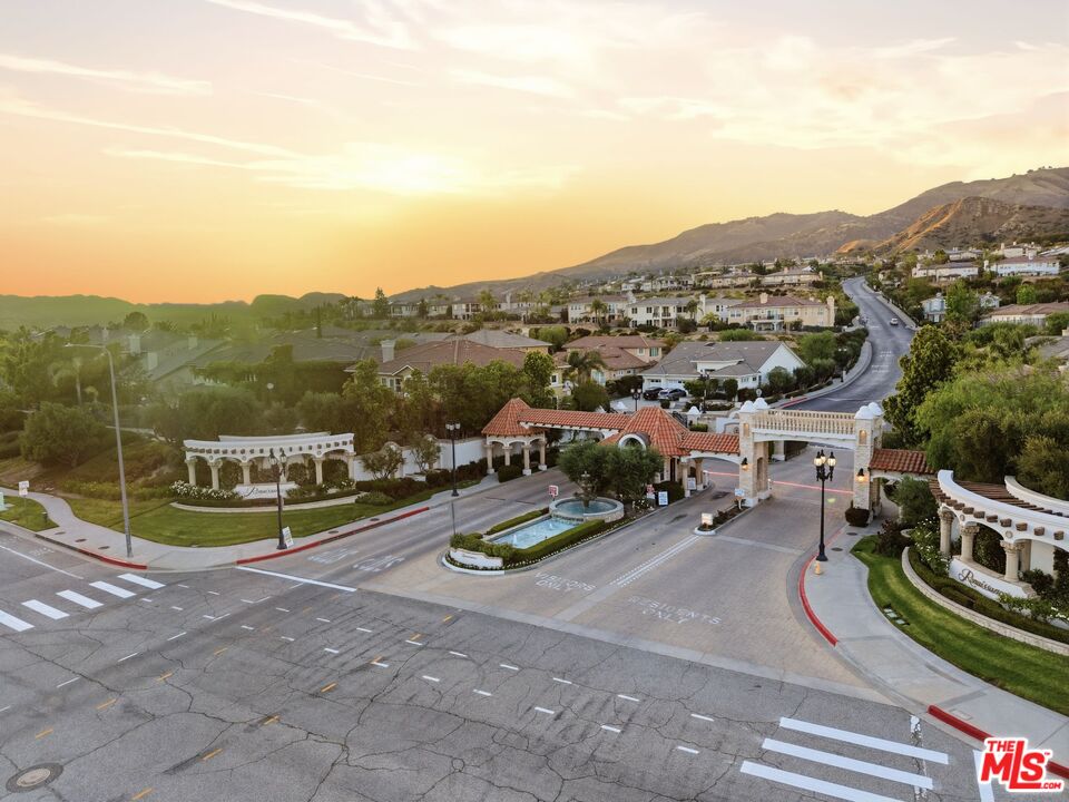 20274 Vía Medici Porter Ranch, CA 91326 - Photo 53 of 56