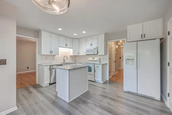 $3,795 | 478 Mt Royall Drive, Mount Pleasant, SC 29464