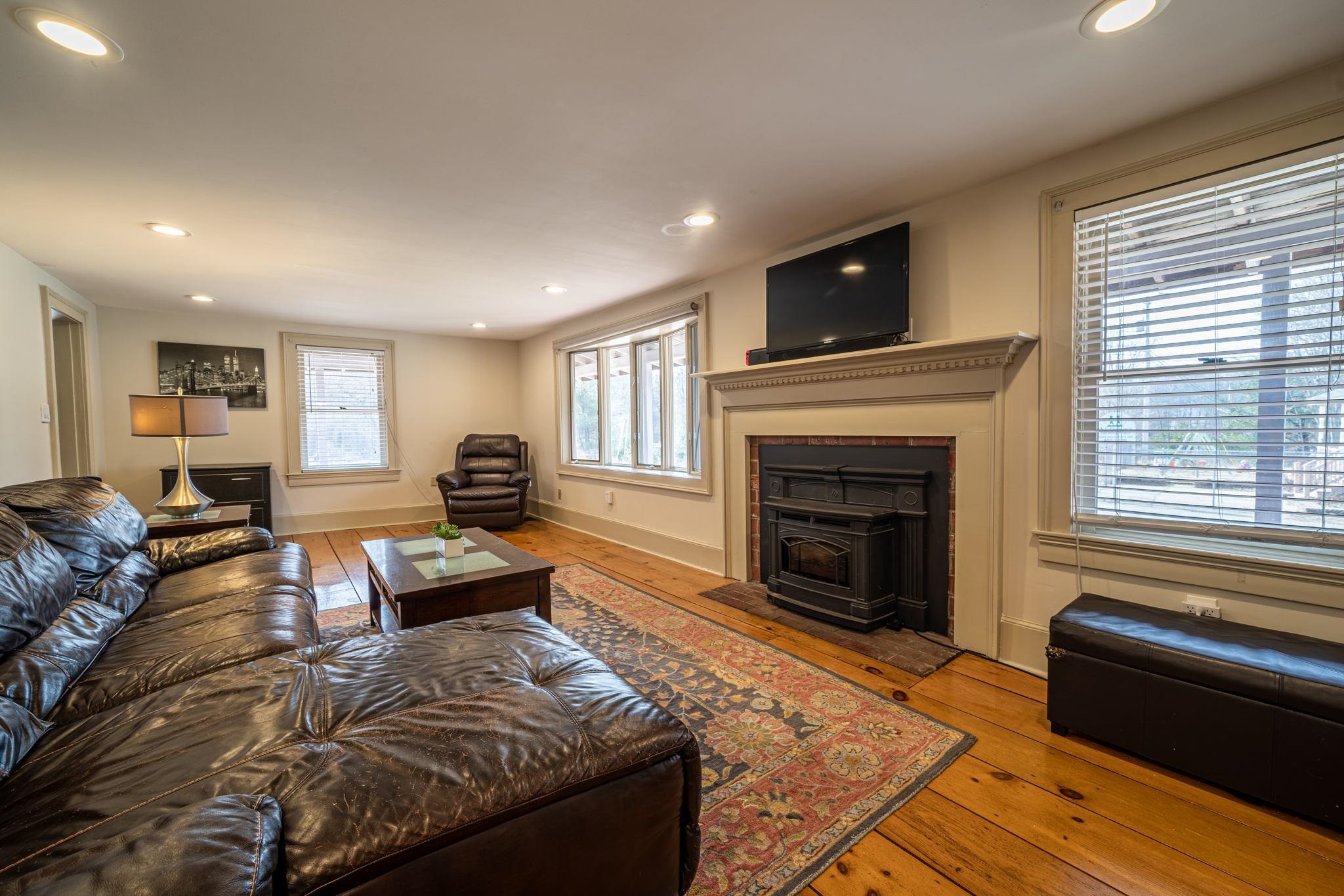 201 Main Street Candia, NH 03034 - Photo 7 of 25