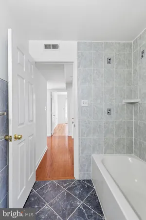 $594,999 | 227 Hawaii Avenue Northeast, Washington, DC 20011