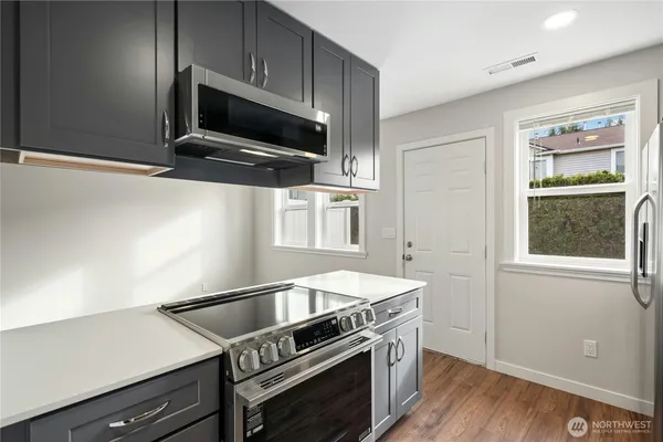 $310,000 | 10908 62nd Street East, Puyallup, WA 98372