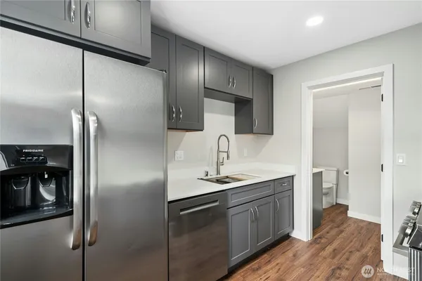 $310,000 | 10908 62nd Street East, Puyallup, WA 98372