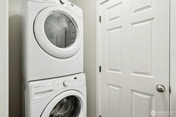 $310,000 | 10908 62nd Street East, Puyallup, WA 98372