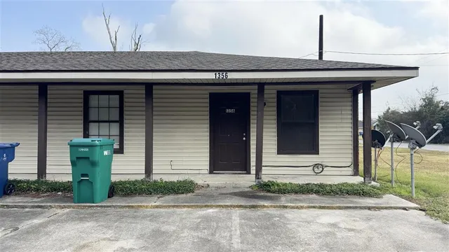 $750 | 1356 South Post Oak Road, Sulphur, LA 70663