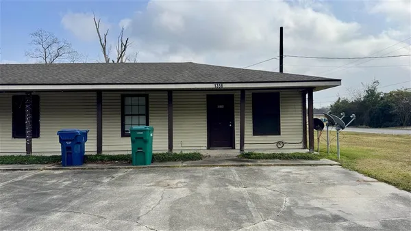 $9,000 | 1356 South Post Oak Road, Sulphur, LA 70663