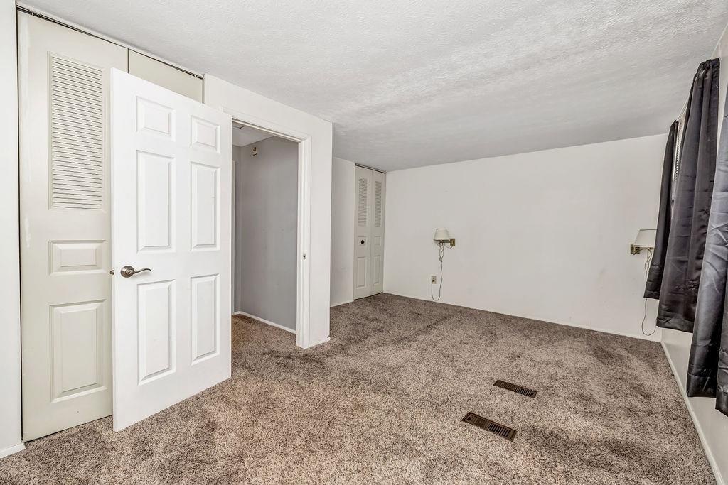 3246 Struble Road Cincinnati, OH 45251 - Photo 16 of 22 Gallery Image 16