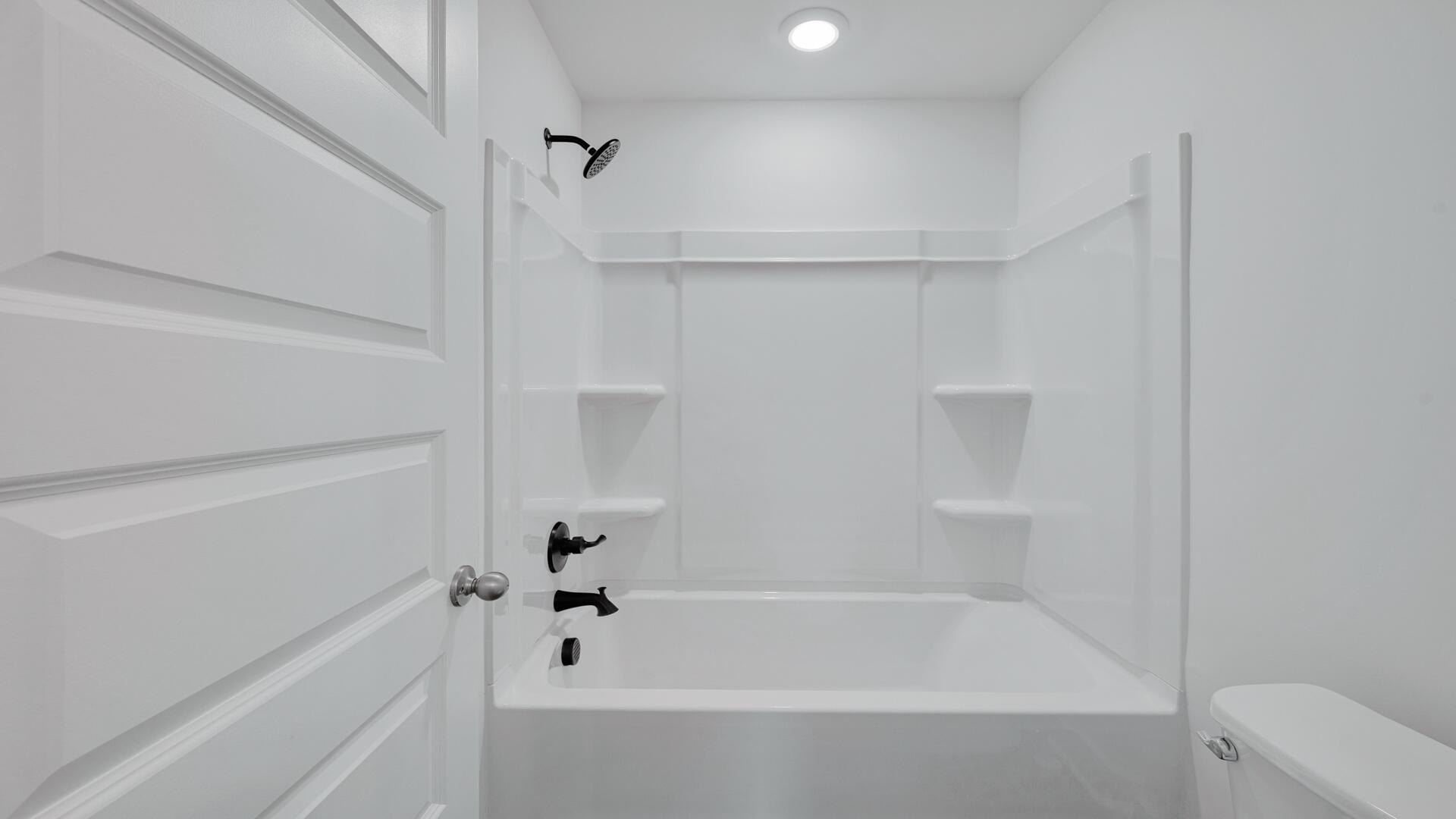 3829 Cracked Shell Lane Mount Pleasant, SC 29466 - Photo 20 of 28 Bathroom