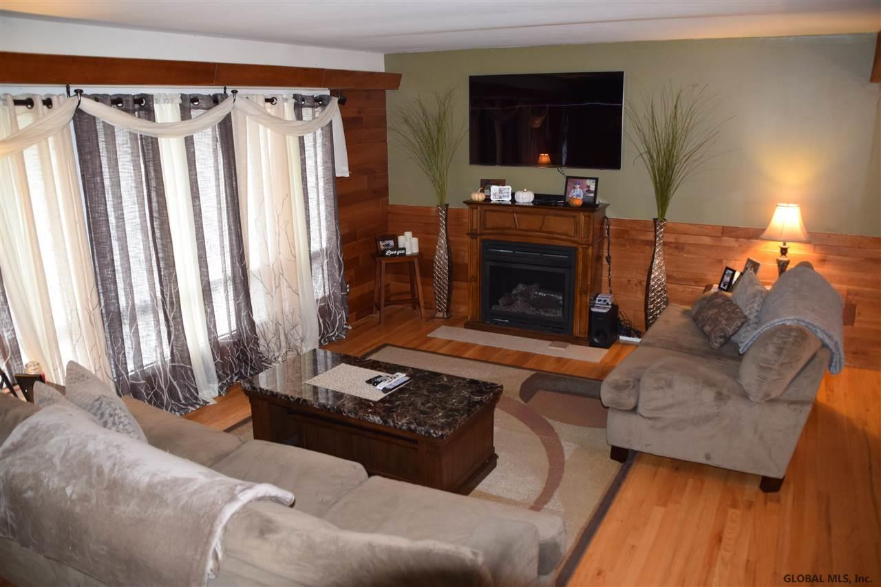 267 Vly Road Colonie, NY 12309 - Photo 17 of 38 Photo 17