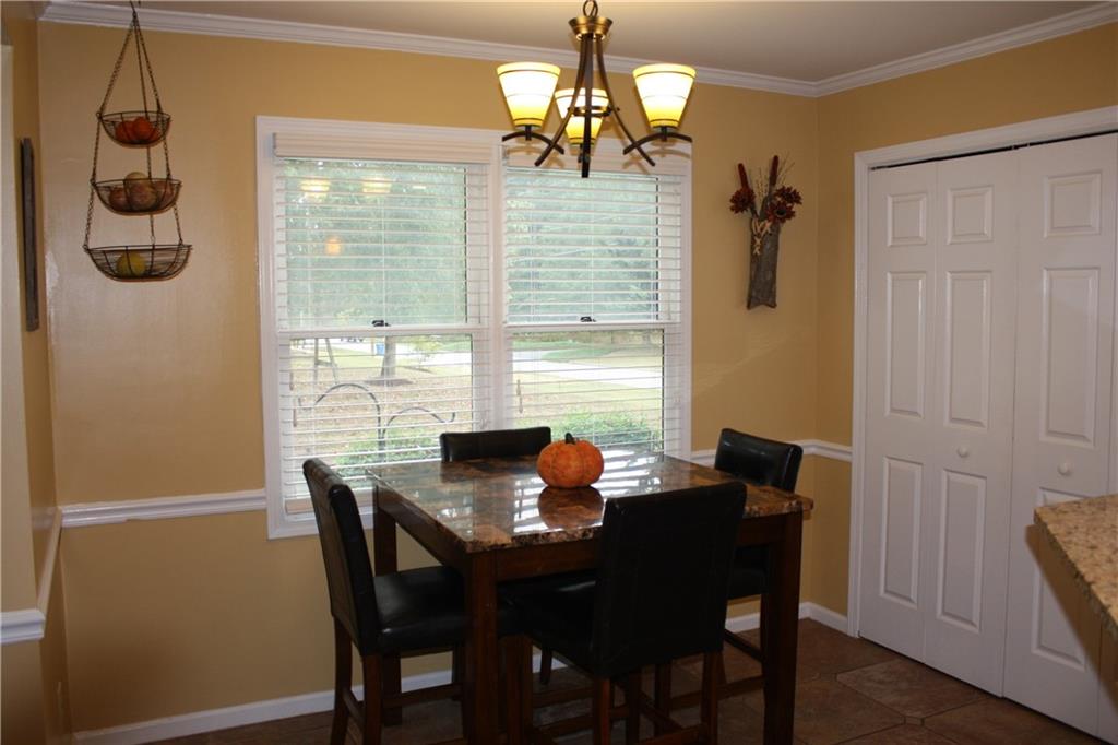 1194 Ione Baker Road Hickory, NC 28602 - Photo 18 of 37 Gallery Image 18