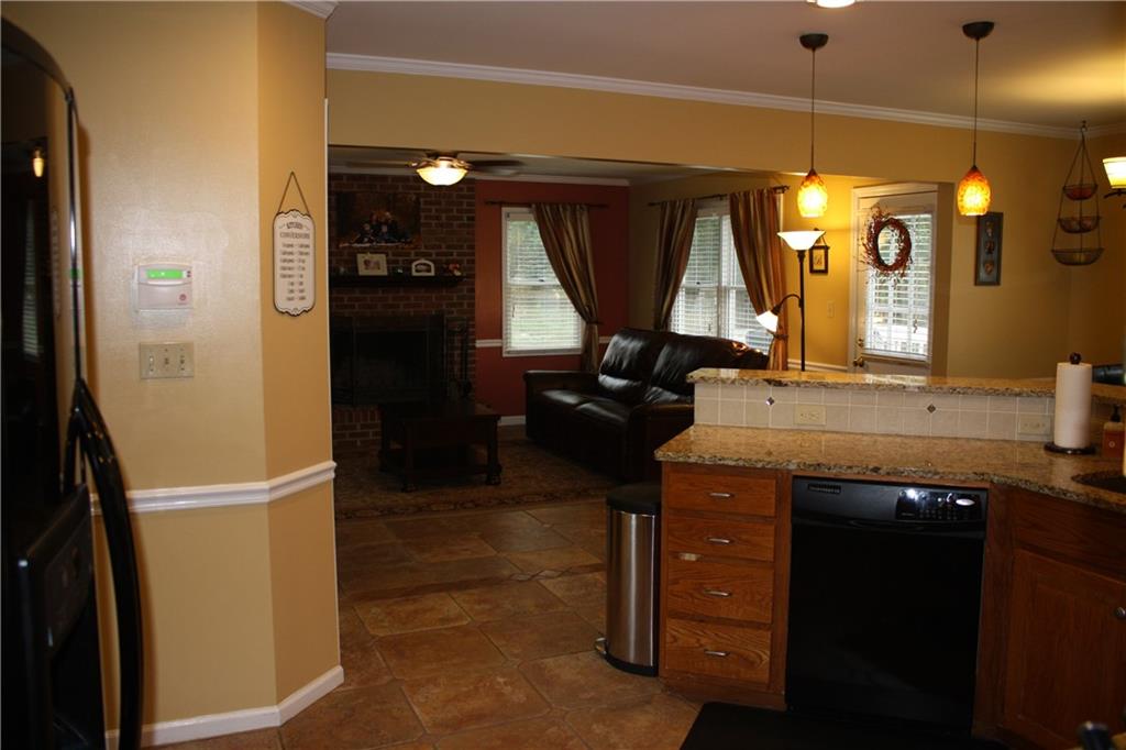 1194 Ione Baker Road Hickory, NC 28602 - Photo 19 of 37 Gallery Image 19