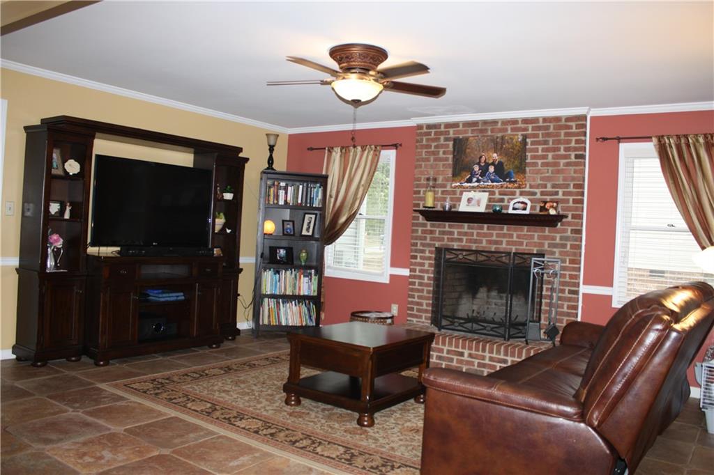 1194 Ione Baker Road Hickory, NC 28602 - Photo 21 of 37 Gallery Image 21