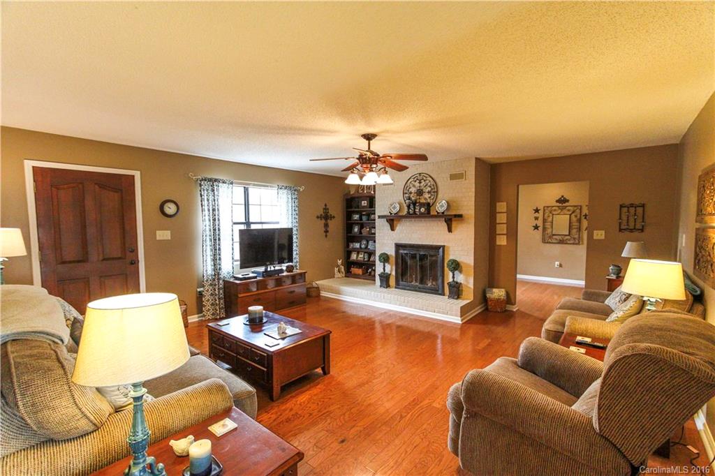 183 Treebark Road Statesville, NC 28625 - Photo 8 of 22 Gallery Image 8