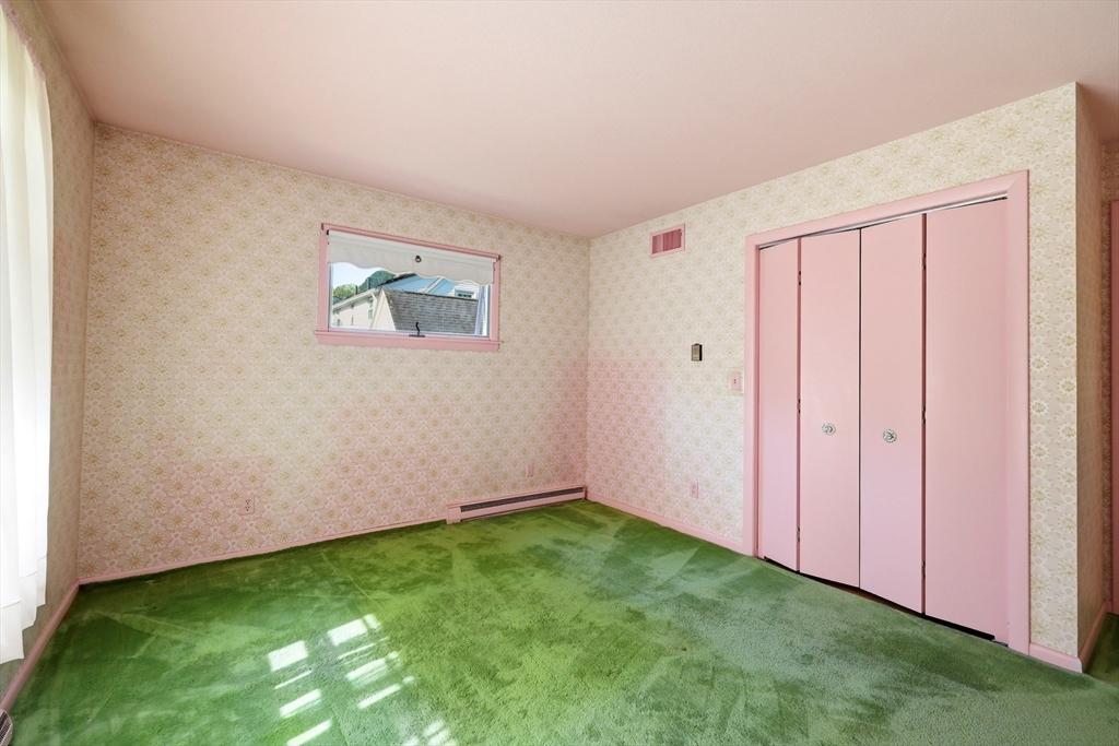 1303 Plumtree Road Springfield, MA 01119 - Photo 29 of 39 Gallery Image 29