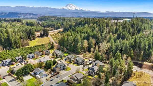 $850,000 | 12910 194th Ave Court East, Bonney Lake, WA 98391