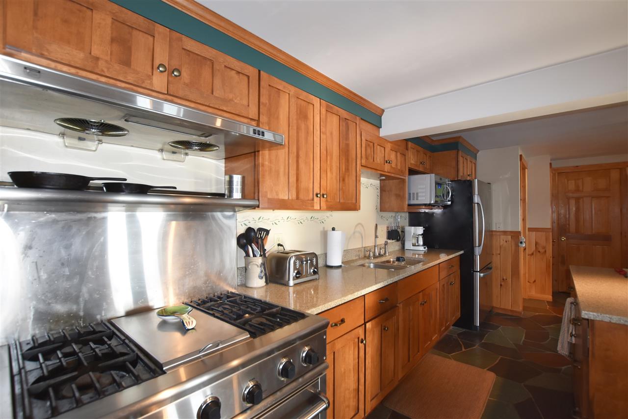 280 Vincent Egan Road Castleton, VT 05732 - Photo 14 of 33