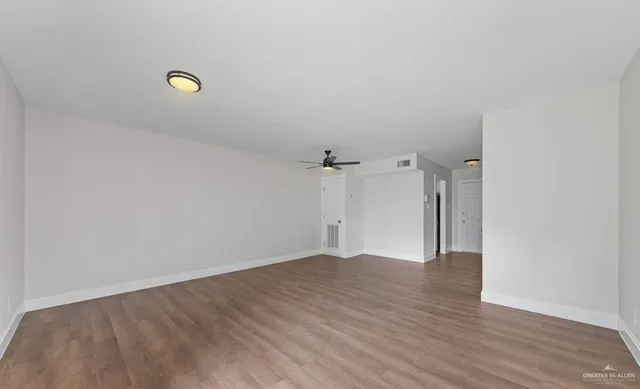 wooden floor in a empty room