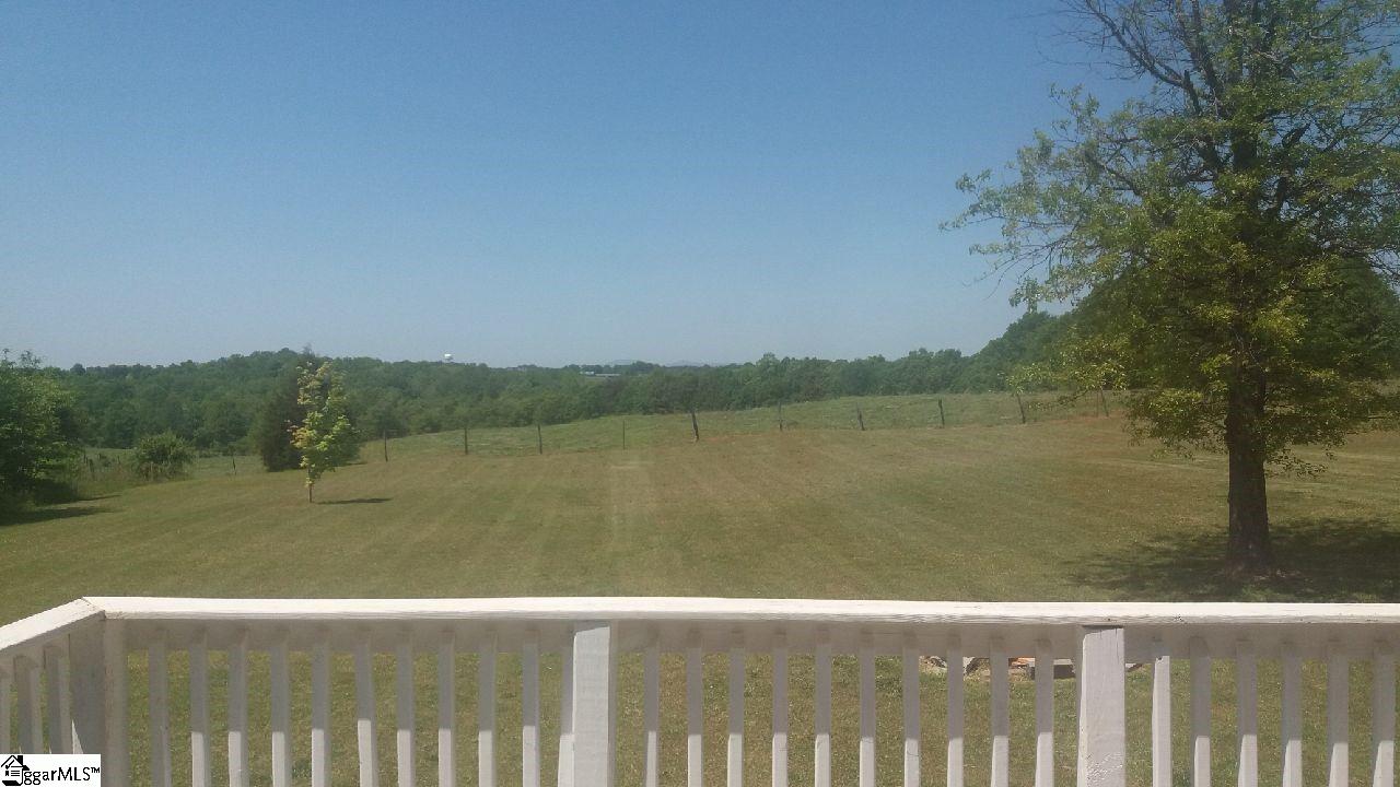 162 Turner Road Chesnee, SC 29323 - Photo 5 of 27