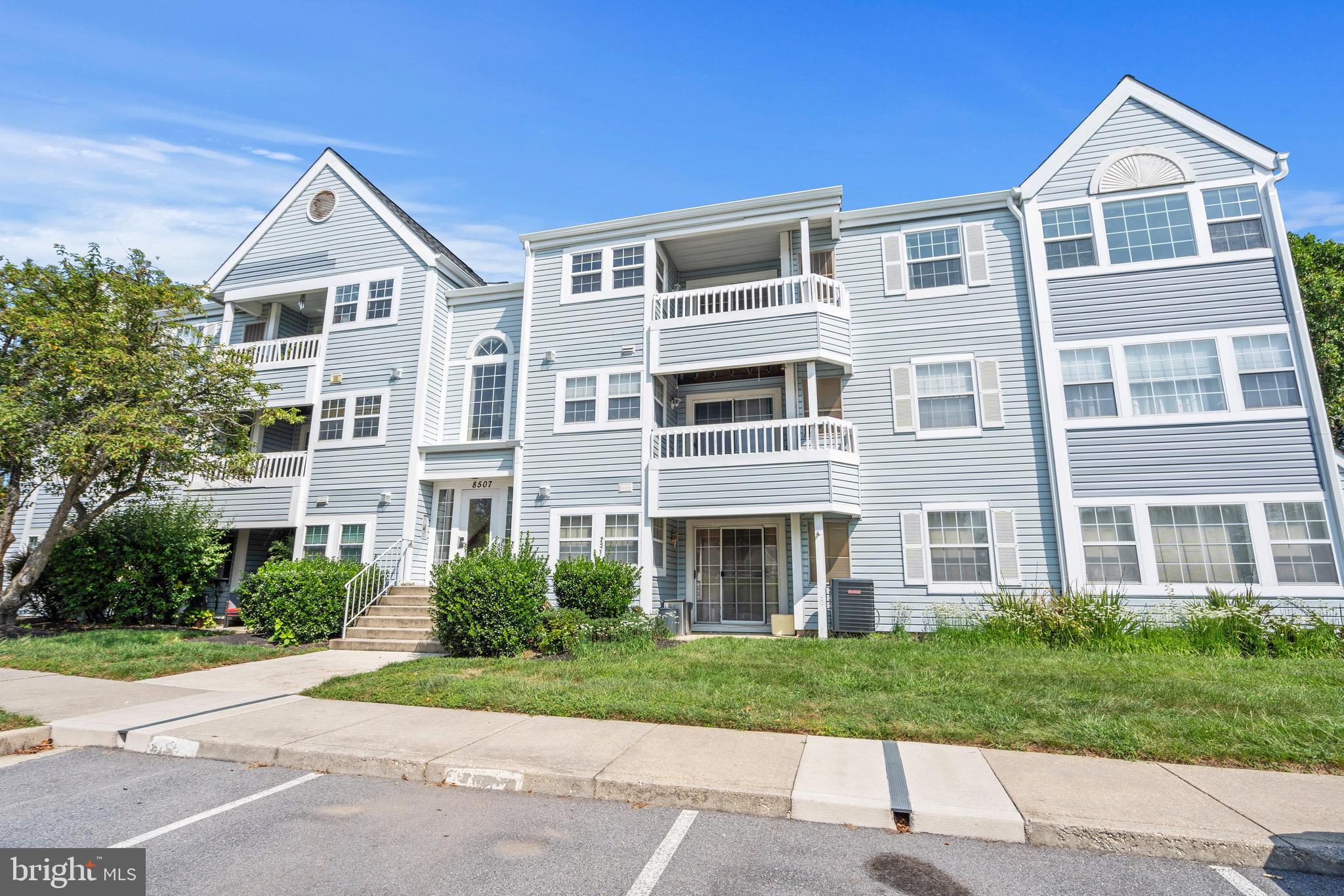 8507 Falls Run Road, Unit L Ellicott City, MD 21043 - Photo 41 of 42 Exterior Elevation 3