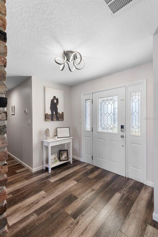 190 North Spring Lake Drive Altamonte Springs, FL 32714 - Photo 3 of 50