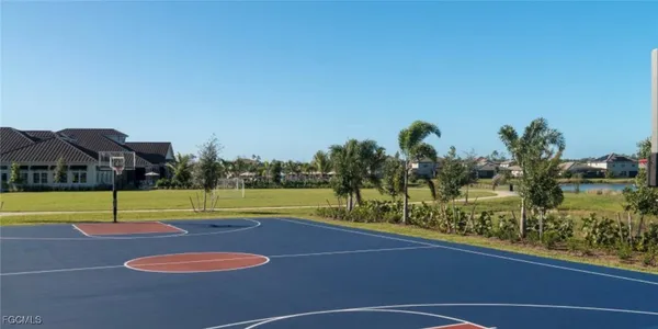 a view of a tennis court