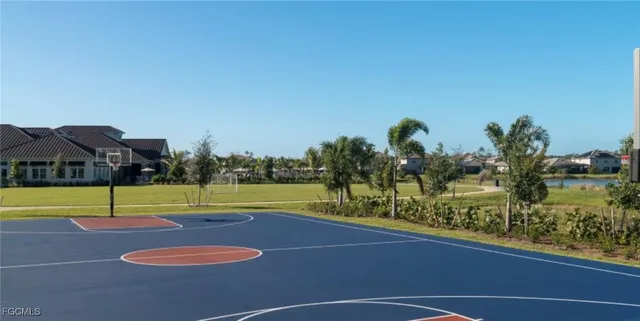 a view of a tennis court