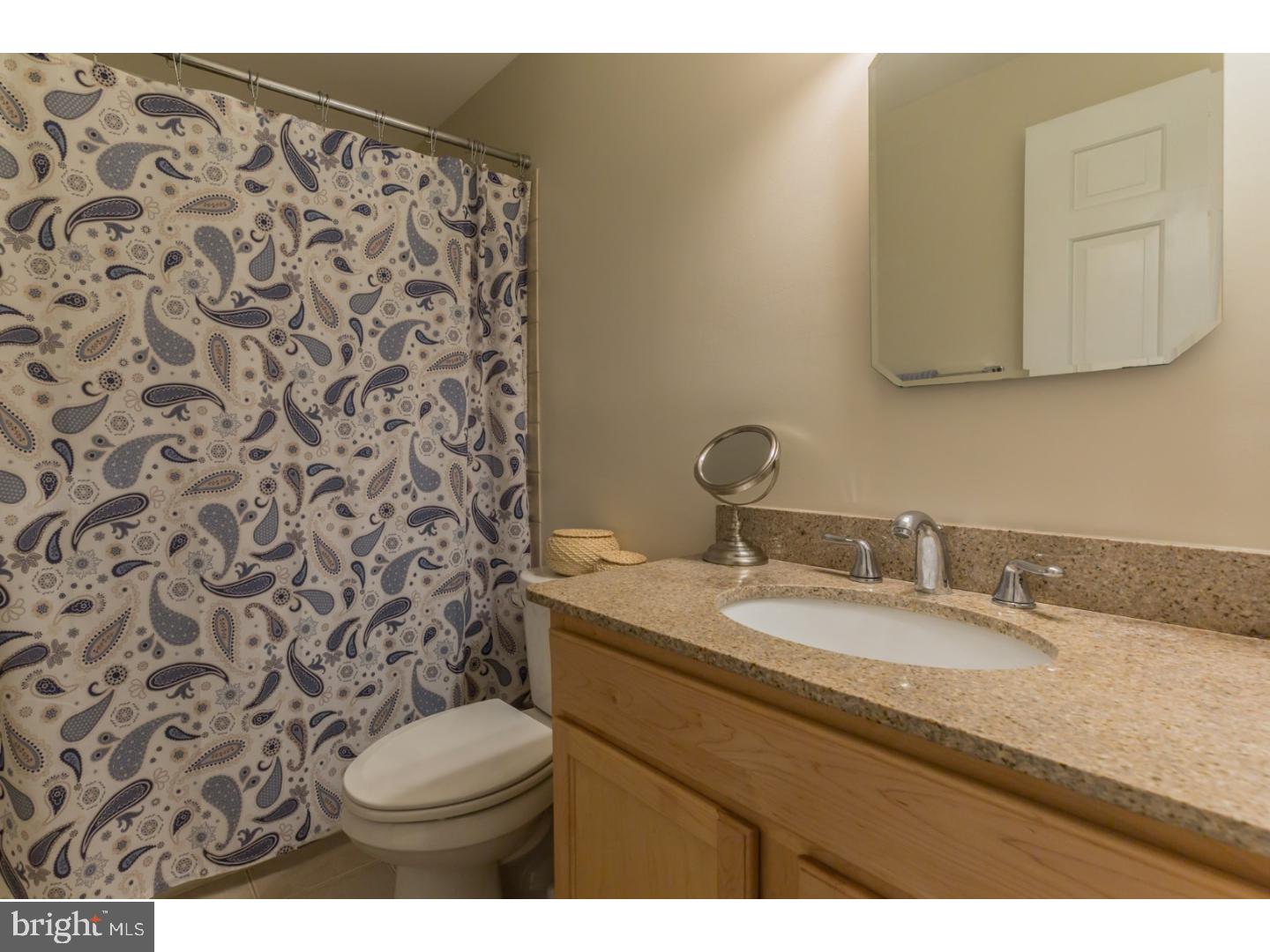 1014 Rymill Run Cherry Hill, NJ 08003 - Photo 17 of 25 Gallery Image 17