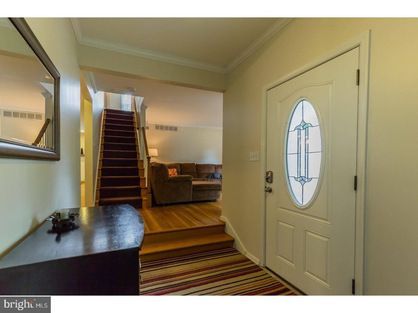 1014 Rymill Run Cherry Hill, NJ 08003 - Photo 3 of 25 Gallery Image 3