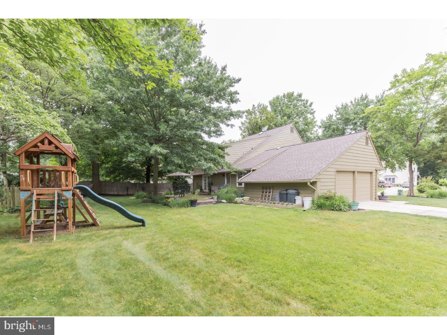 1014 Rymill Run Cherry Hill, NJ 08003 - Photo 24 of 25 Gallery Image 24