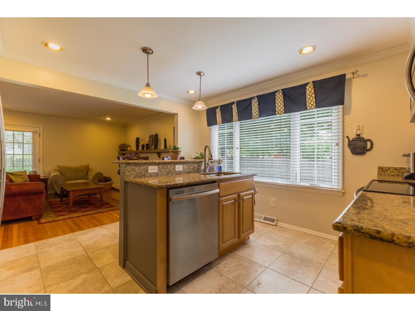 1014 Rymill Run Cherry Hill, NJ 08003 - Photo 7 of 25 Gallery Image 7