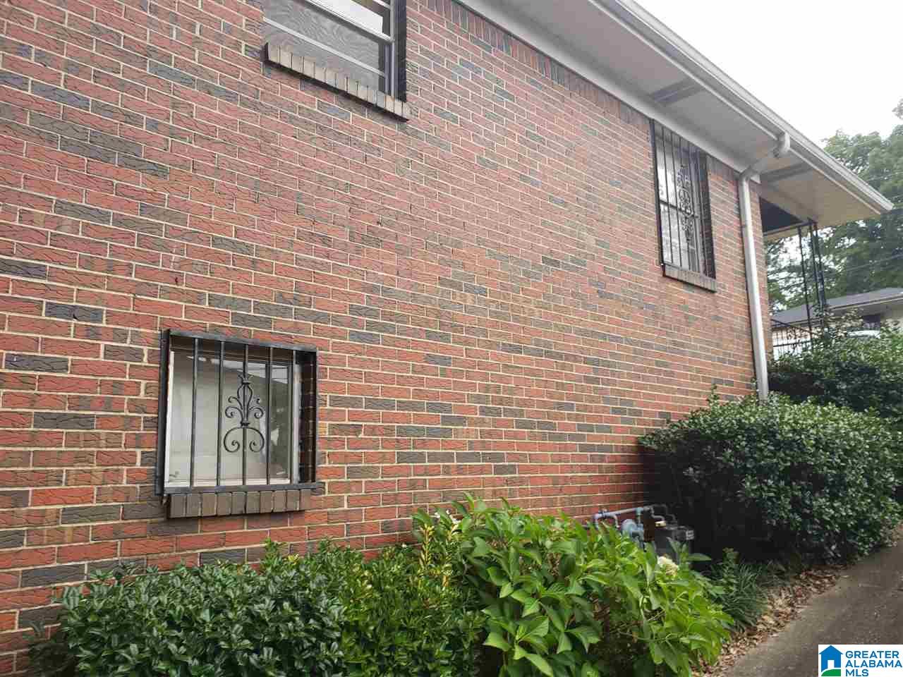 1305 Goldwire Street Southwest Birmingham, AL 35211 - Photo 3 of 7
