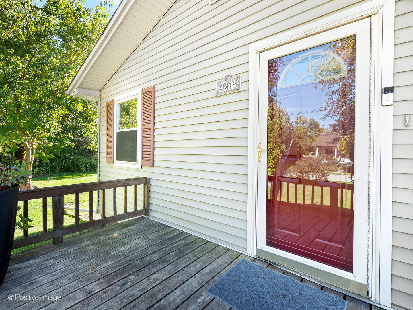 5509 Bohlander Avenue Berkeley, IL 60163 - Photo 3 of 23