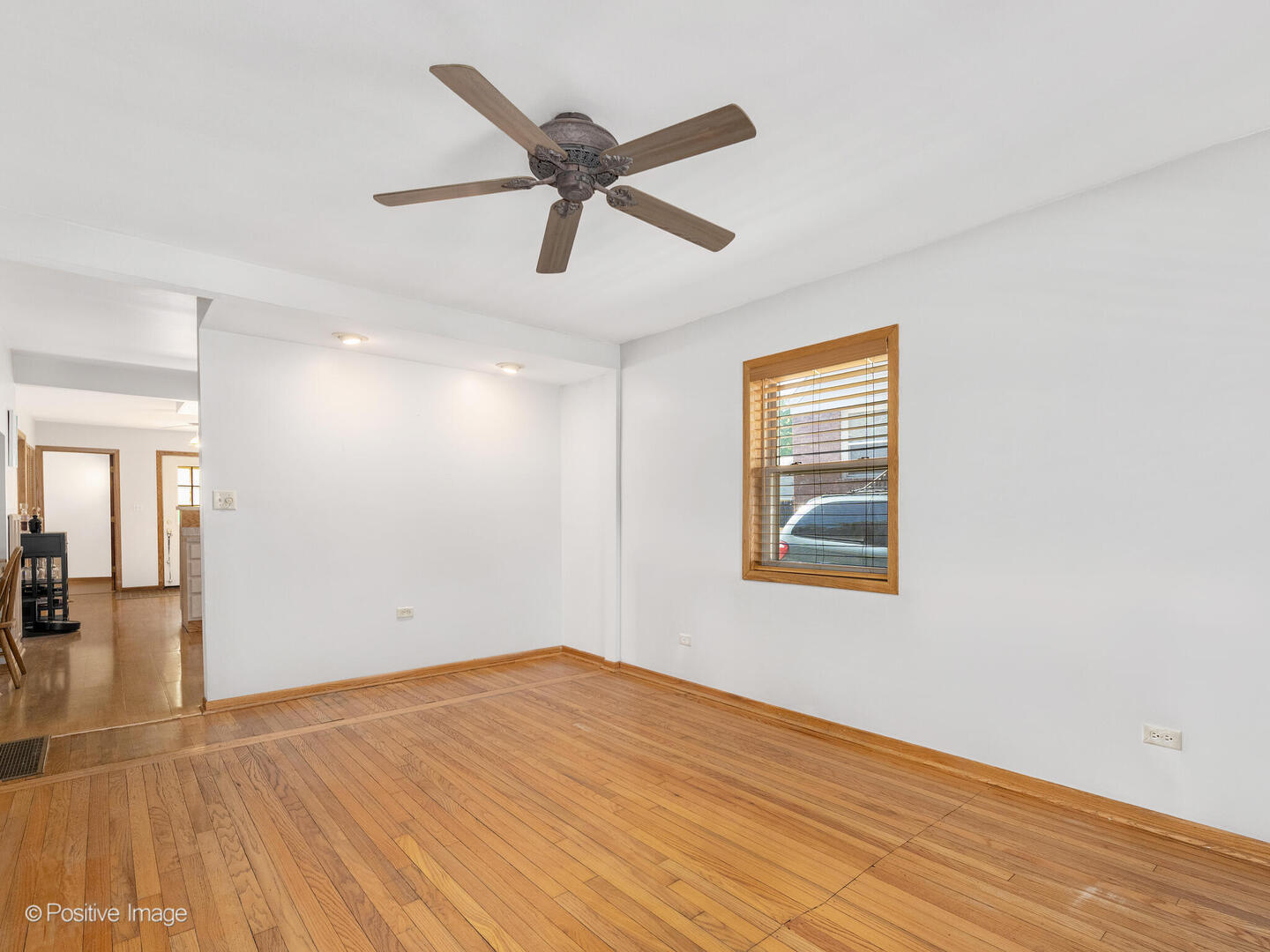 5509 Bohlander Avenue Berkeley, IL 60163 - Photo 5 of 23