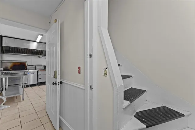 $340,000 | 533 Weeden Street, Pawtucket, RI 02860