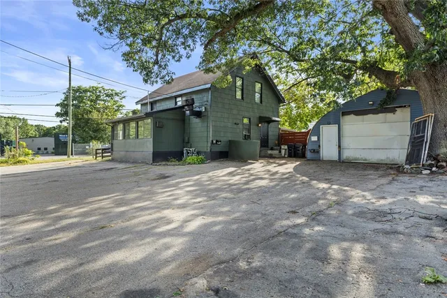$340,000 | 533 Weeden Street, Pawtucket, RI 02860