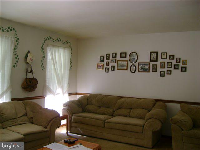 208 West Ridge Road Dillsburg, PA 17019 - Photo 7 of 12 Gallery Image 7