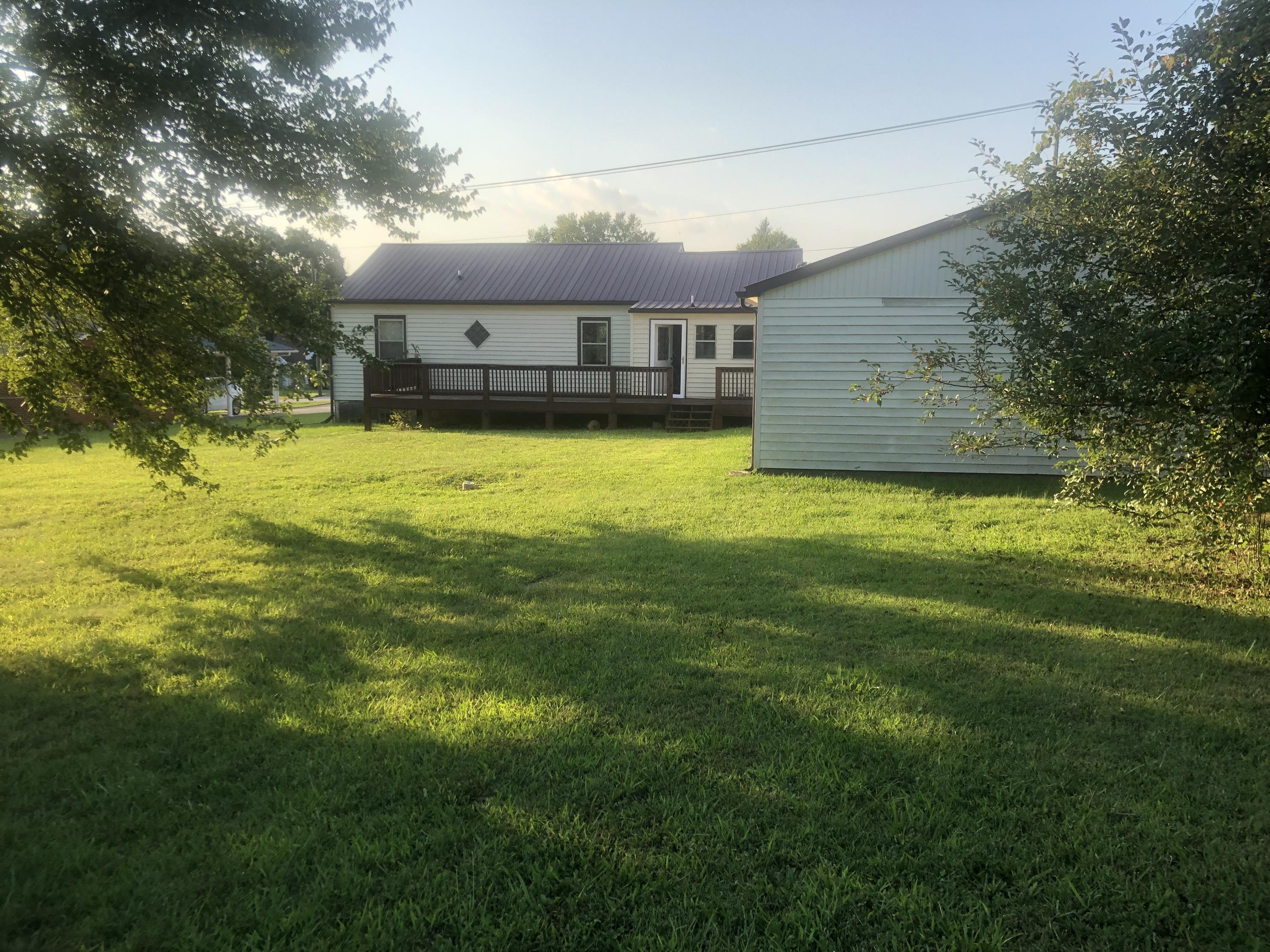 3320 Cunningham Road Knoxville, TN 37918 - Photo 6 of 31 94F1053B-7A24-4FE9-8D94-5942BDF00317