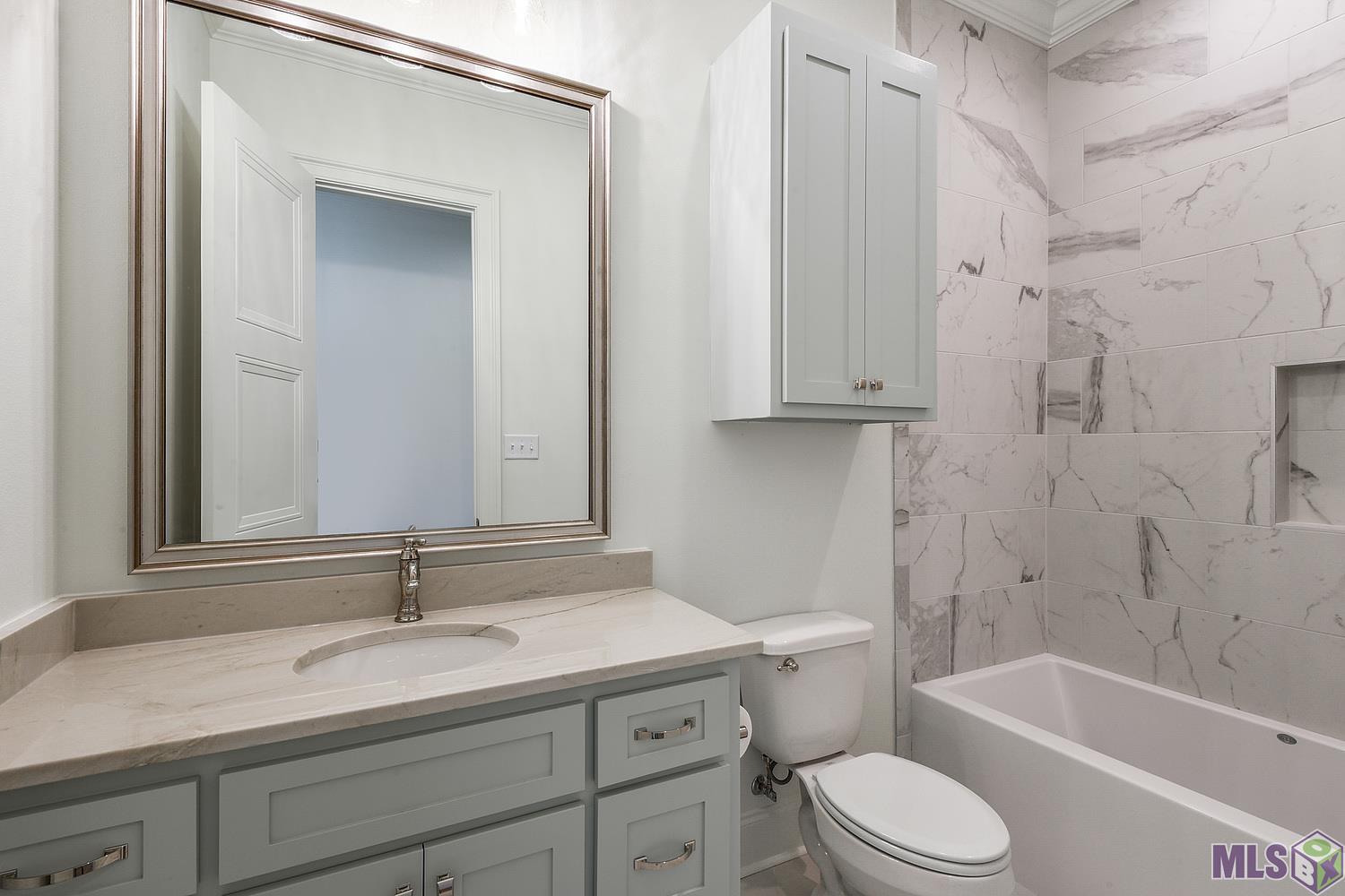 3056 Pointe-Marie Drive Baton Rouge, LA 70820 - Photo 11 of 14