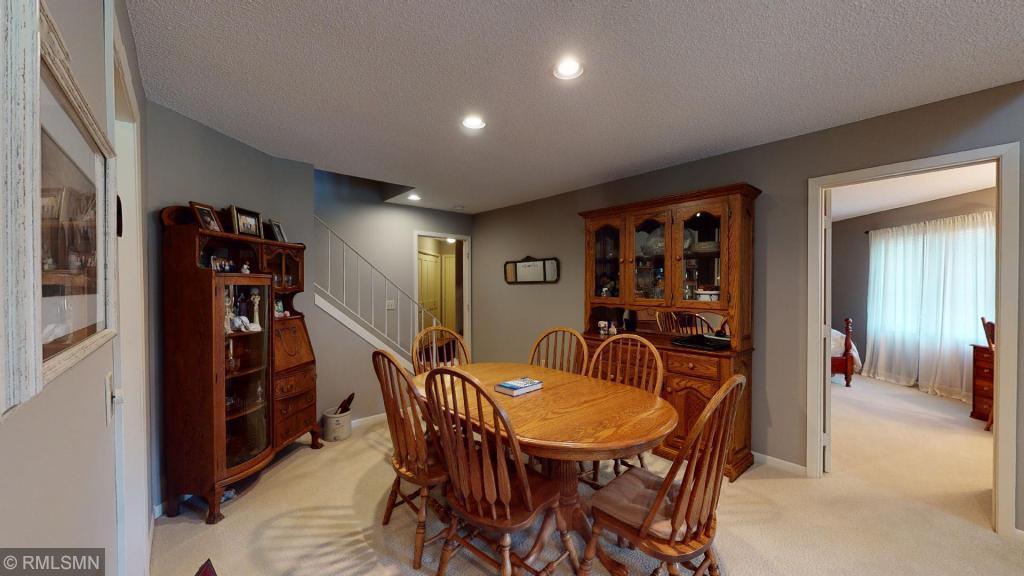 1740 Lakeview Drive Southwest Rochester, MN 55902 - Photo 5 of 15 Gallery Image 5