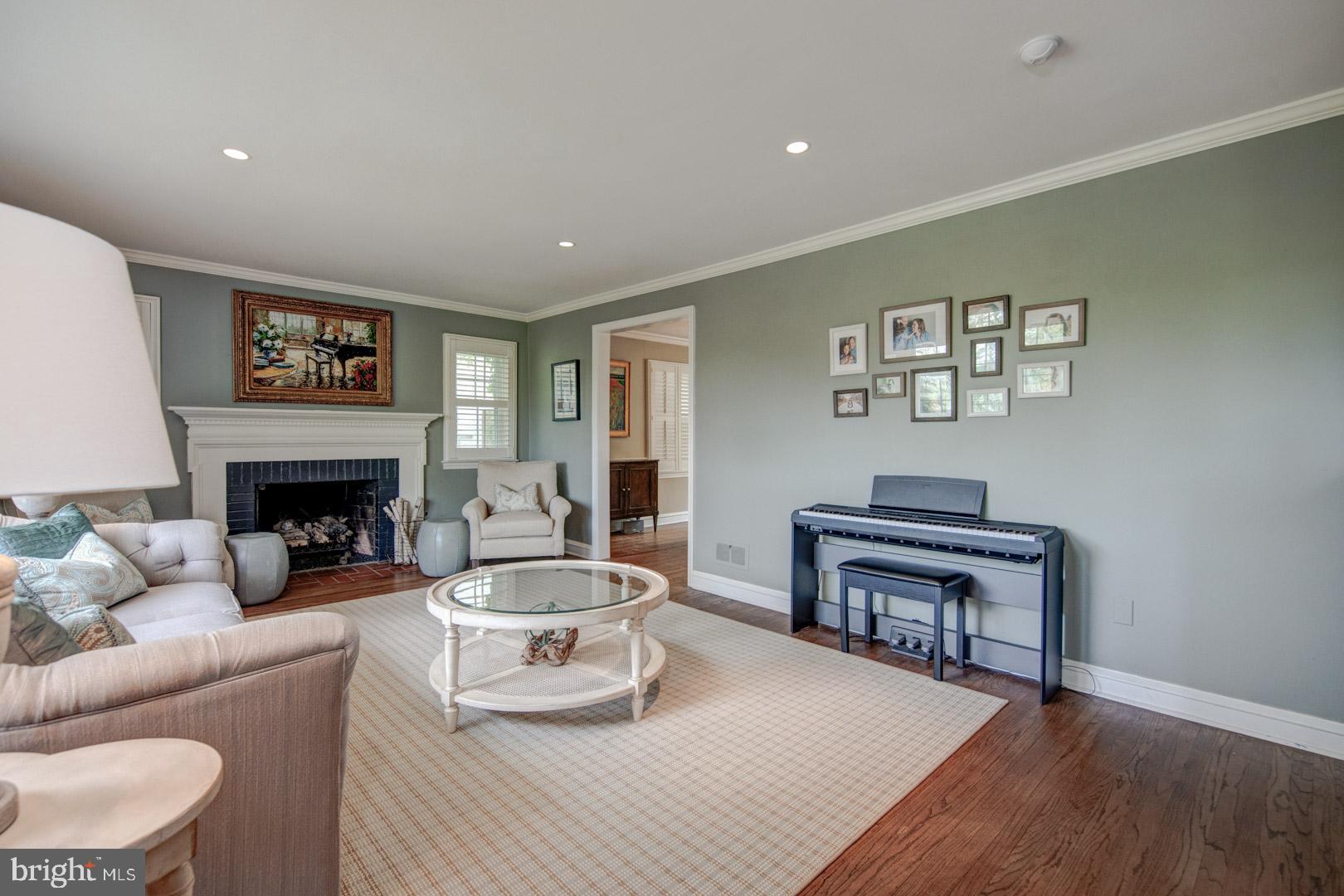 305 Harbison Road Wayne, PA 19087 - Photo 6 of 33