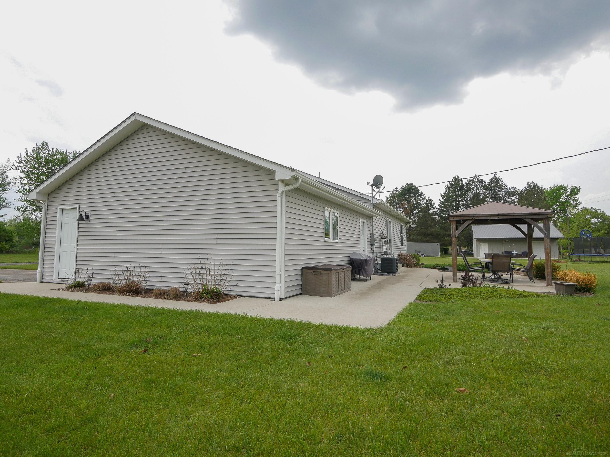 29681 Rogan Road New Haven, MI 48048 - Photo 27 of 32 Gallery Image 27