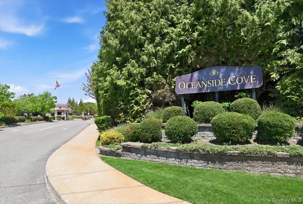 $625,000 | 100 Daly Boulevard, Unit 2110, Oceanside, NY 11572