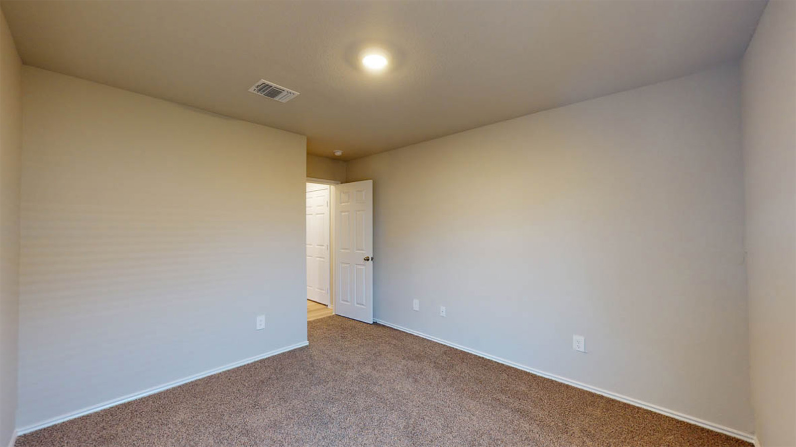 1407 Victory Rnch Trail Killeen, TX 76549 - Photo 20 of 24 A spacious, neutral-toned room provides a versatile canvas for personalized decor.