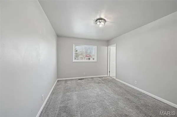 $224,900 | 1599 Spangler Drive, Florissant, MO 63031