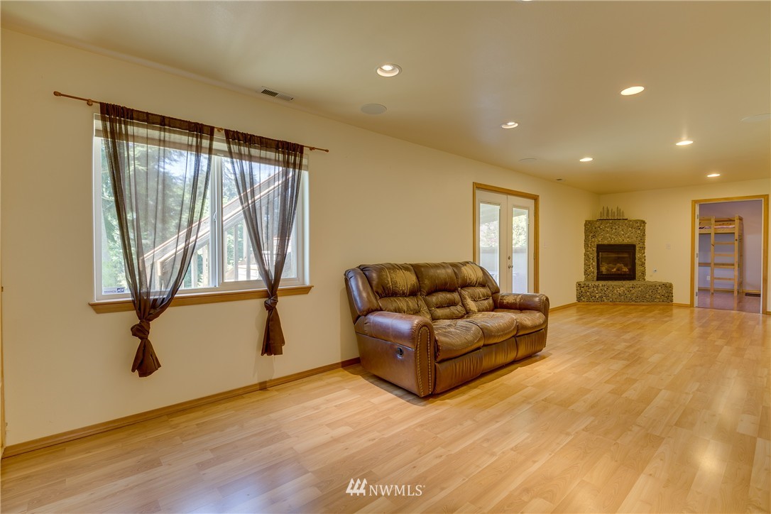 5310 Pilchuck Tree Farm Road Snohomish, WA 98290 - Photo 14 of 25 Gallery Image 14